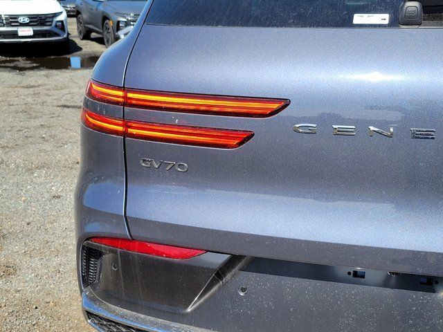 2026 Genesis GV70 2.5T Advanced Chantilly VA