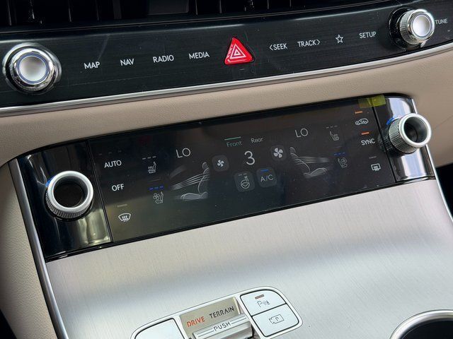 2026 Genesis GV70 2.5T Advanced Chantilly VA