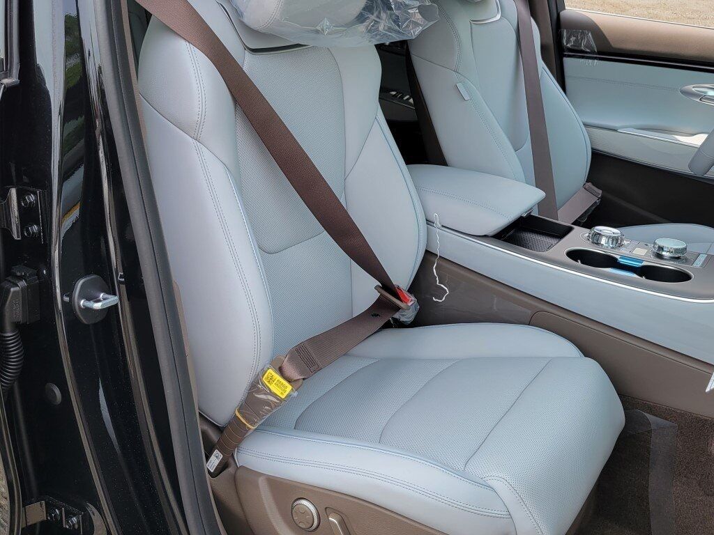 2026 Genesis GV70 2.5T Advanced Chantilly VA