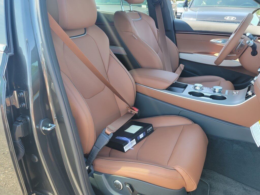 2026 Genesis GV70 2.5T Advanced Chantilly VA