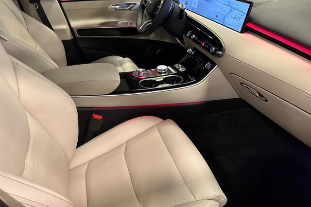 2026 Genesis GV70 2.5T