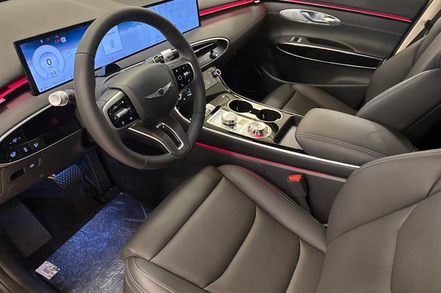 2026 Genesis GV70 2.5T
