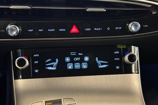 2026 Genesis GV70 2.5T Select