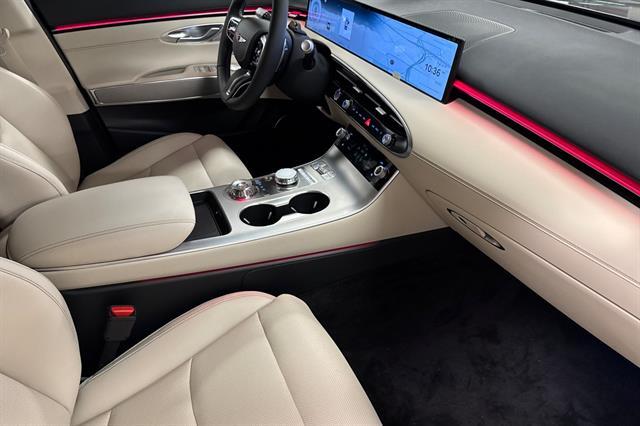 2026 Genesis GV70 2.5T Select
