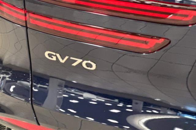 2026 Genesis GV70 2.5T Select