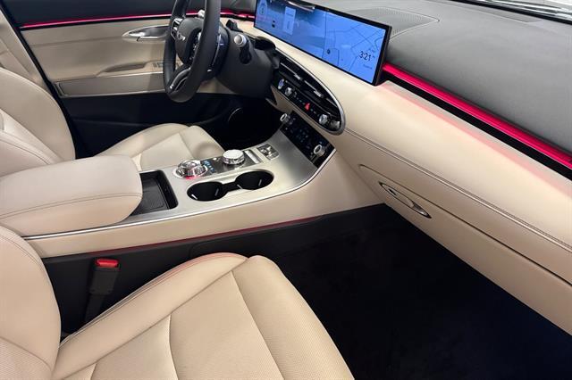2026 Genesis GV70 2.5T Select