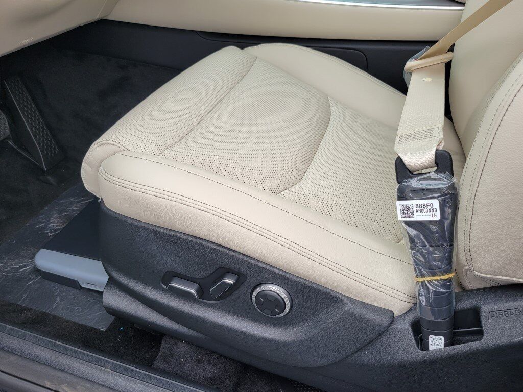 2026 Genesis GV70 2.5T Select Chantilly VA