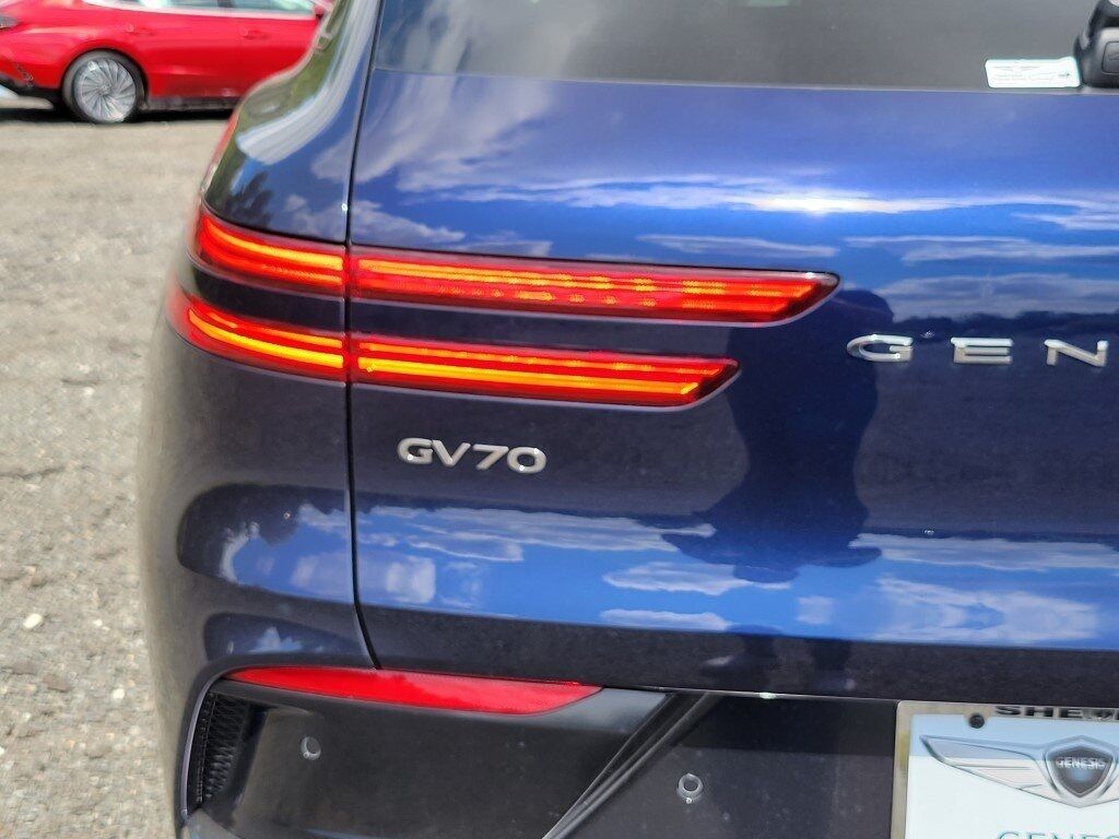 2026 Genesis GV70 2.5T Select Chantilly VA