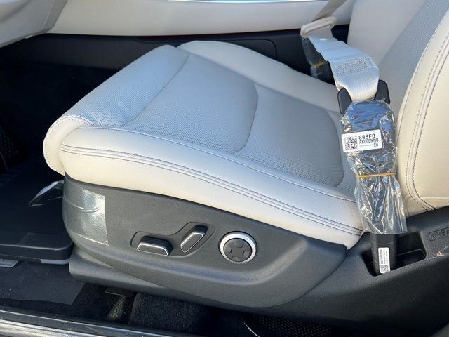 2026 Genesis GV70 2.5T Select Chantilly VA