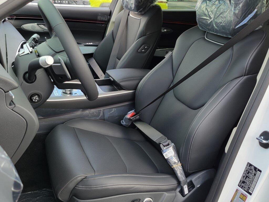 2026 Genesis GV70 2.5T Select Chantilly VA