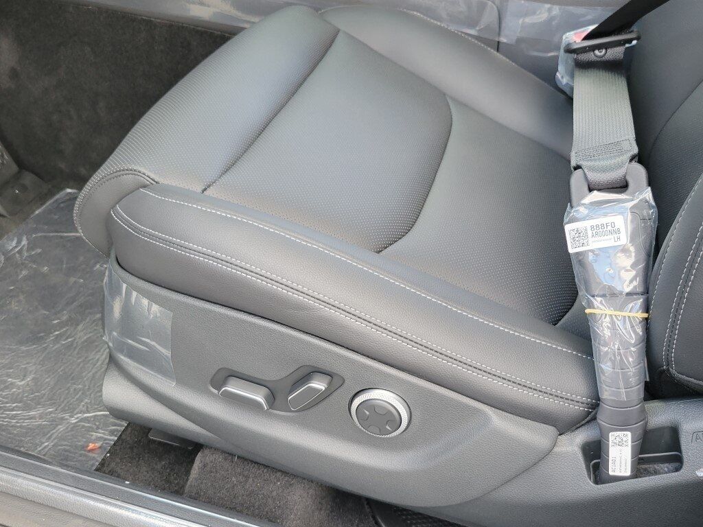 2026 Genesis GV70 2.5T Select Chantilly VA