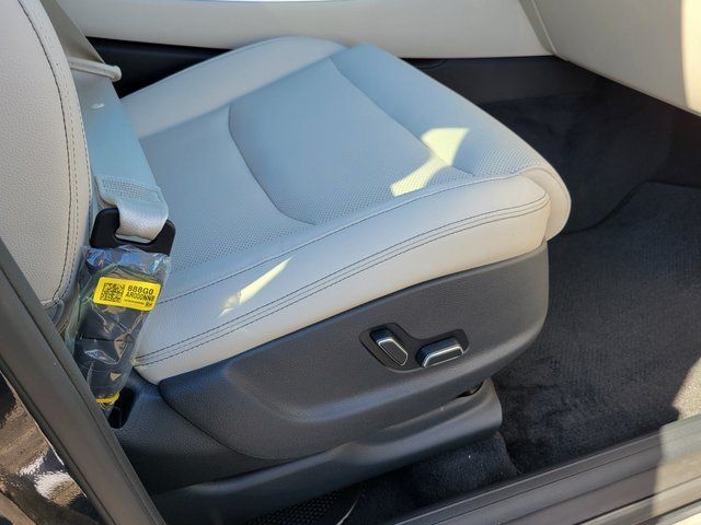 2026 Genesis GV70 2.5T Select Chantilly VA