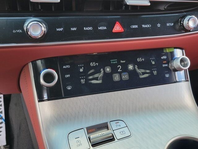 2026 Genesis GV70 2.5T Sport Prestige Chantilly VA
