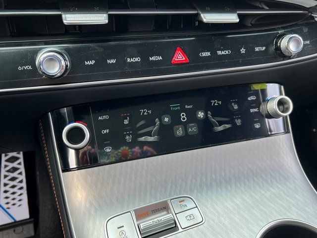 2026 Genesis GV70 2.5T Sport Prestige Chantilly VA