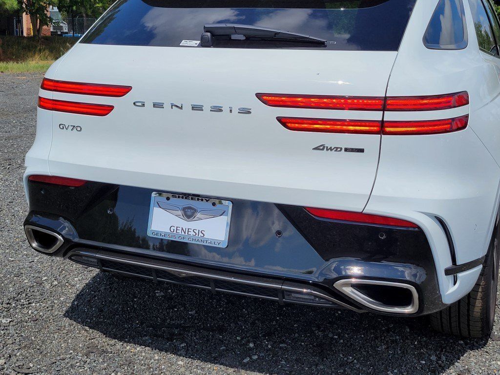 2026 Genesis GV70 3.5T Sport Advanced Chantilly VA