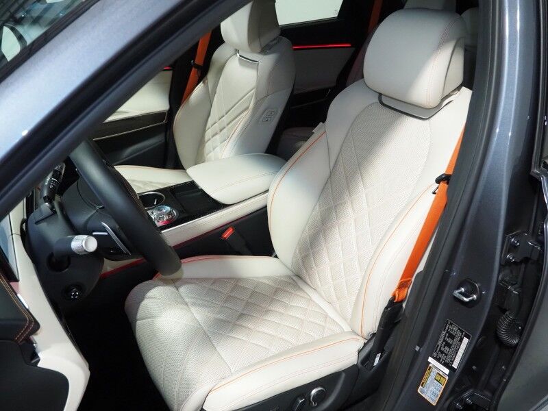 2026 Genesis GV70 3.5T Sport Prestige AWD *HEADS-UP DISPLAY, NAVIGATION, ADAPTIVE CRUISE, SAFETY ALERTS, 360 CAMERAS, 27 INCH OLED DISPLAY, PANO MOONROOF, NAPPA LEATHER, CLIMATE/MASSAGE SEATS, HEATED STEERING, AUTOMATIC PARKING, BANG & OLUFSEN Round Rock TX