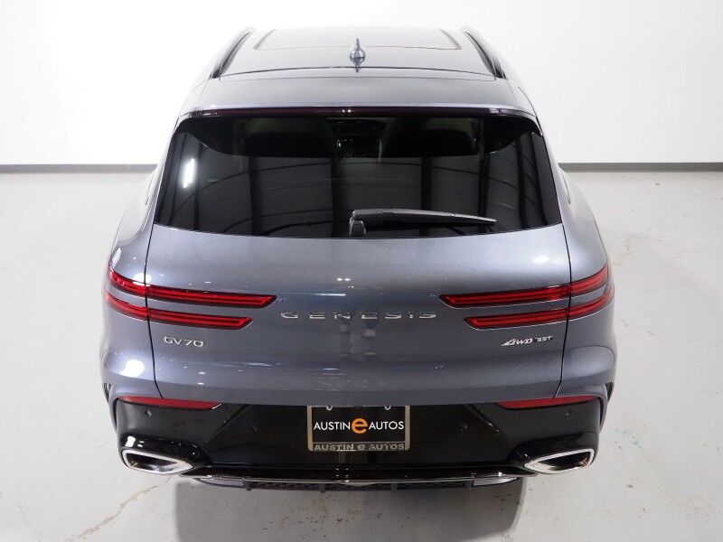 2026 Genesis GV70 3.5T Sport Prestige AWD *HEADS-UP DISPLAY, NAVIGATION, ADAPTIVE CRUISE, SAFETY ALERTS, 360 CAMERAS, 27 INCH OLED DISPLAY, PANO MOONROOF, NAPPA LEATHER, CLIMATE/MASSAGE SEATS, HEATED STEERING, AUTOMATIC PARKING, BANG & OLUFSEN Round Rock TX