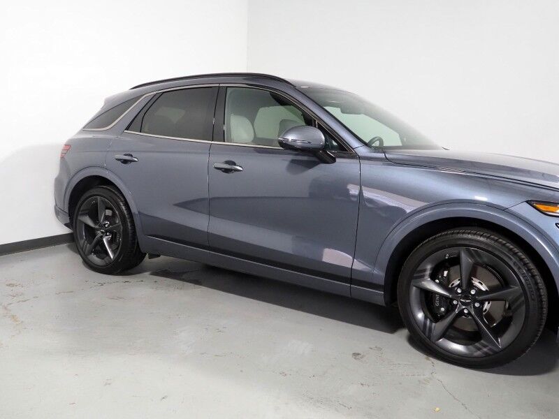2026 Genesis GV70 3.5T Sport Prestige AWD *HEADS-UP DISPLAY, NAVIGATION, ADAPTIVE CRUISE, SAFETY ALERTS, 360 CAMERAS, 27 INCH OLED DISPLAY, PANO MOONROOF, NAPPA LEATHER, CLIMATE/MASSAGE SEATS, HEATED STEERING, AUTOMATIC PARKING, BANG & OLUFSEN Round Rock TX
