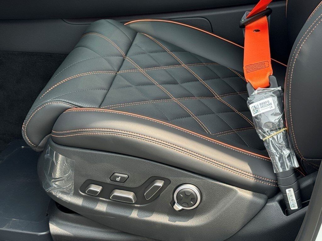 2026 Genesis GV70 3.5T Sport Prestige Chantilly VA