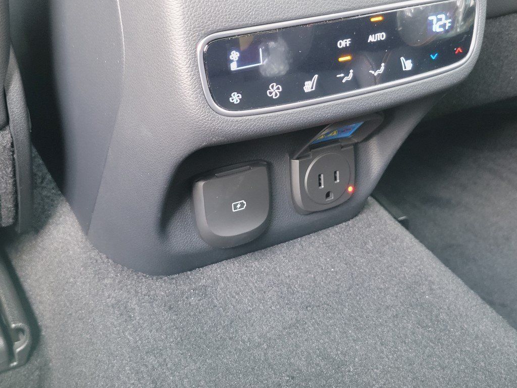 2026 Genesis GV70 3.5T Sport Prestige Chantilly VA