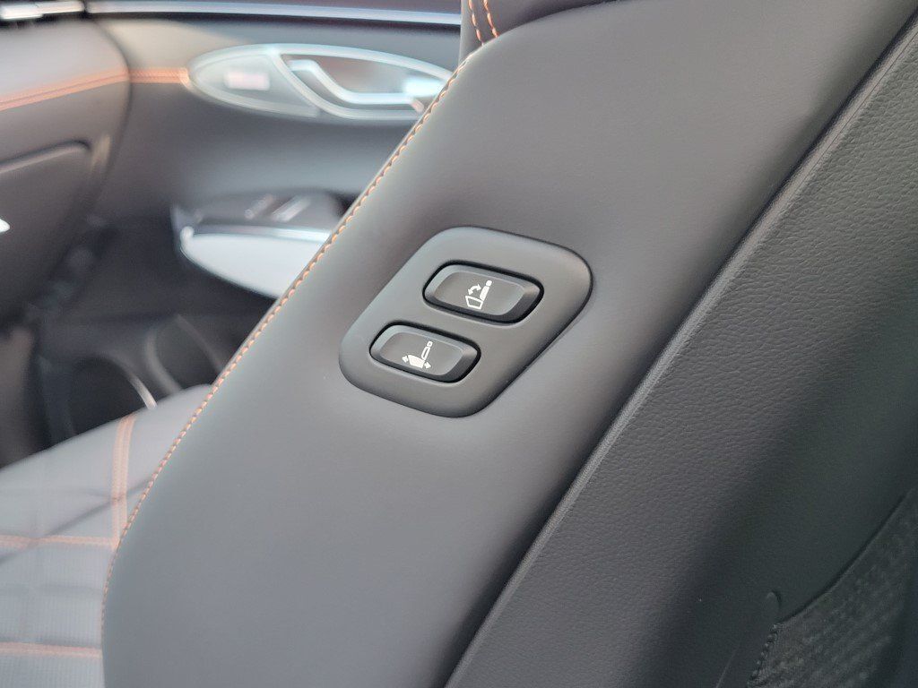 2026 Genesis GV70 3.5T Sport Prestige Chantilly VA