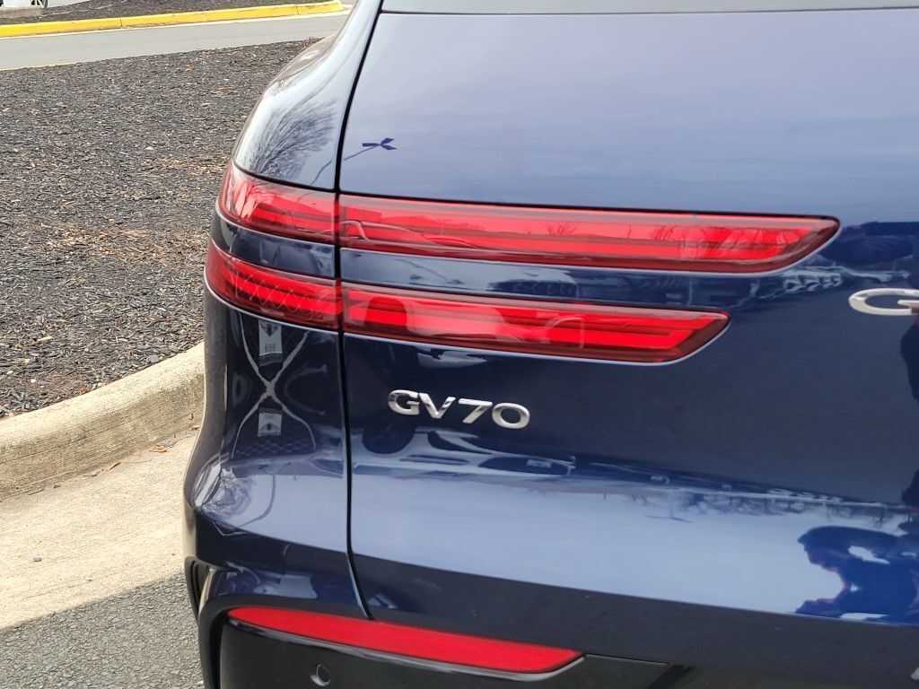 2026 Genesis GV70 3.5T Sport Prestige Chantilly VA