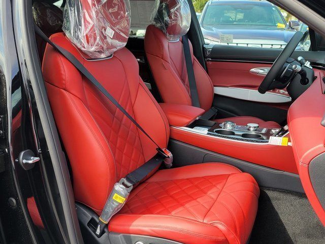 2026 Genesis GV70 3.5T Sport Prestige Chantilly VA