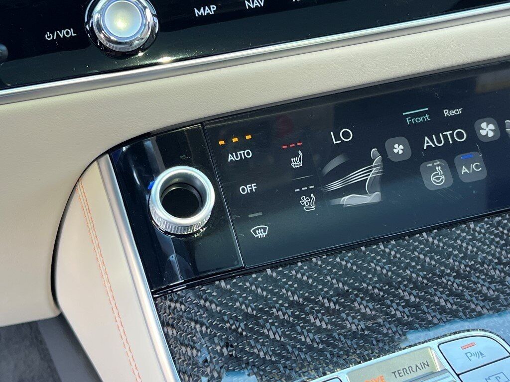 2026 Genesis GV70 3.5T Sport Prestige Chantilly VA