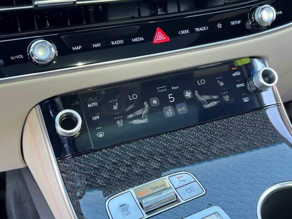 2026 Genesis GV70 3.5T Sport Prestige Chantilly VA