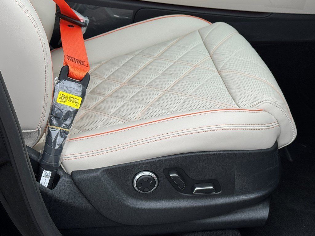 2026 Genesis GV70 3.5T Sport Prestige Chantilly VA