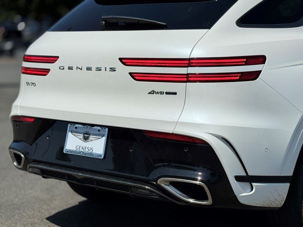 2026 Genesis GV70 3.5T Sport Prestige Chantilly VA