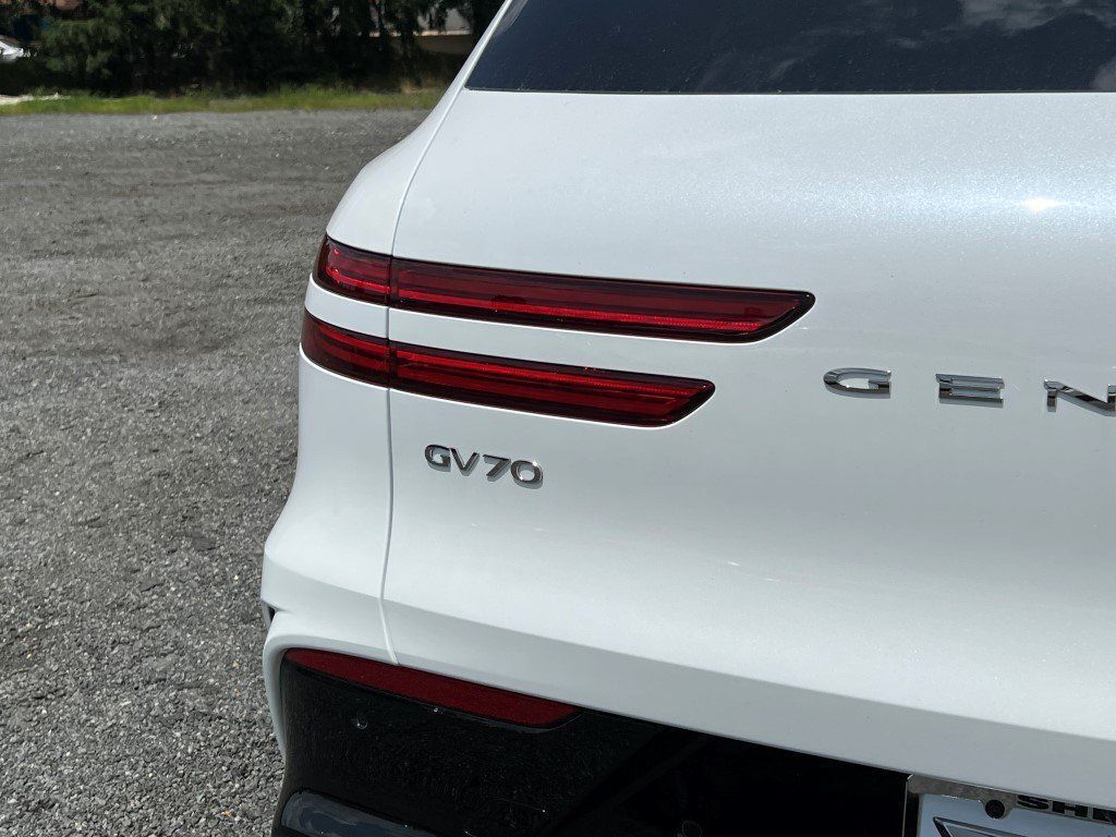 2026 Genesis GV70 3.5T Sport Prestige Chantilly VA