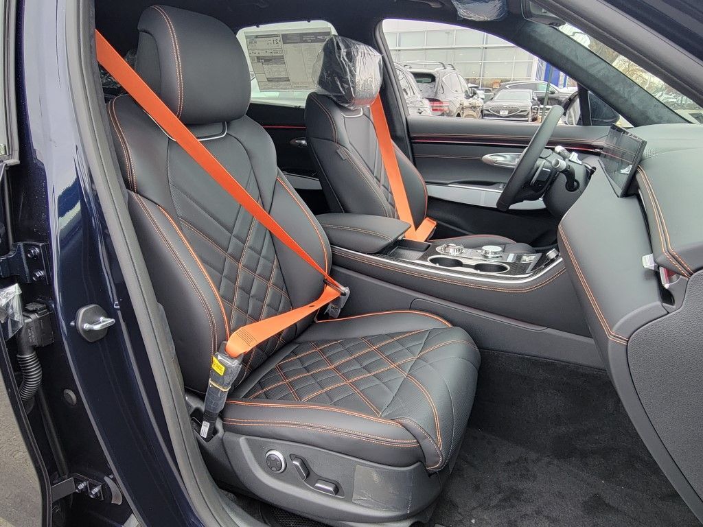 2026 Genesis GV70 3.5T Sport Prestige Chantilly VA