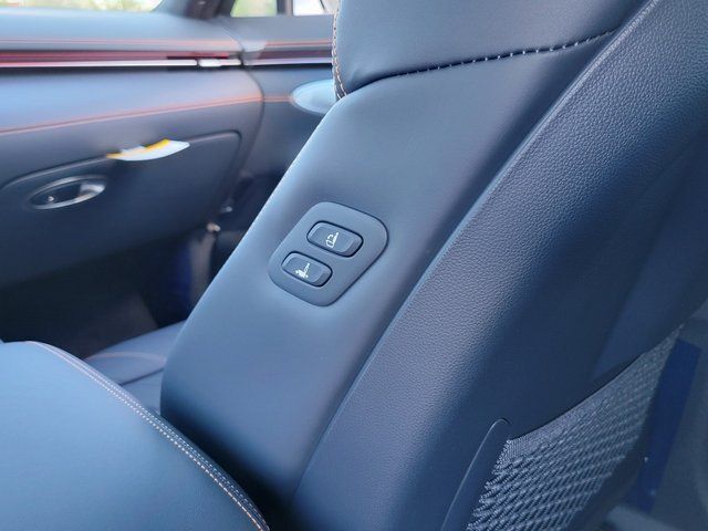 2026 Genesis GV70 3.5T Sport Prestige Chantilly VA