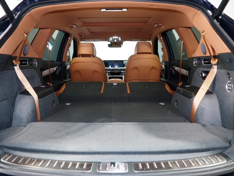 2026 Genesis GV80 2.5T Advanced AWD *NAVIGATION, ADAPTIVE CRUISE, SAFETY ALERTS, 27 INCH OLED DISPLAY, 360 CAMERAS, PANO MOONROOF, LEATHER, CLIMATE SEATS, HEATED STEERING, 3RD ROW, BANG & OLUFSEN, WIRELESS CHARGING Round Rock TX