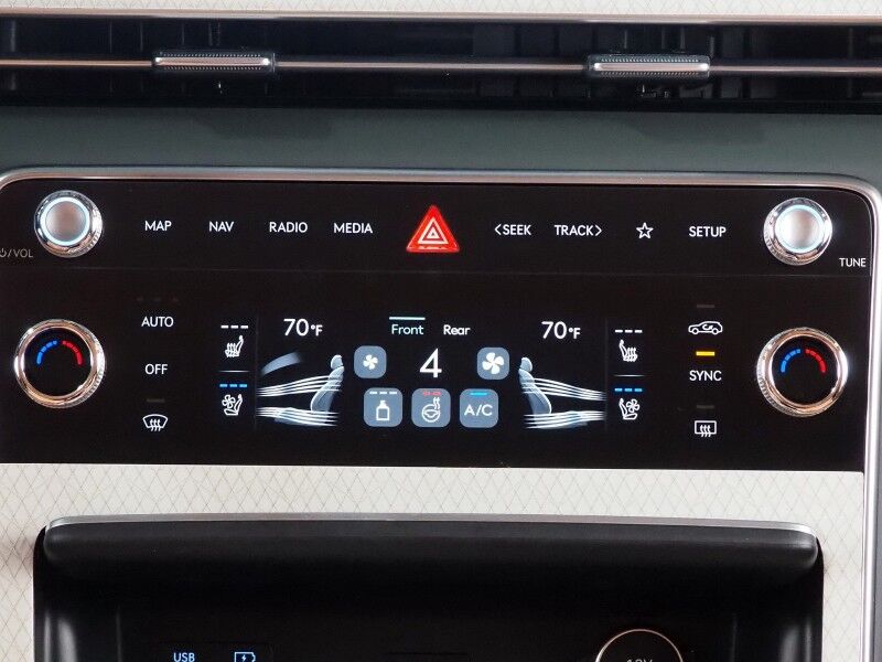 2026 Genesis GV80 2.5T Advanced AWD *NAVIGATION, ADAPTIVE CRUISE, SAFETY ALERTS, 27 INCH OLED DISPLAY, 360 CAMERAS, PANO MOONROOF, LEATHER, CLIMATE SEATS, HEATED STEERING, 3RD ROW, BANG & OLUFSEN, WIRELESS CHARGING Round Rock TX