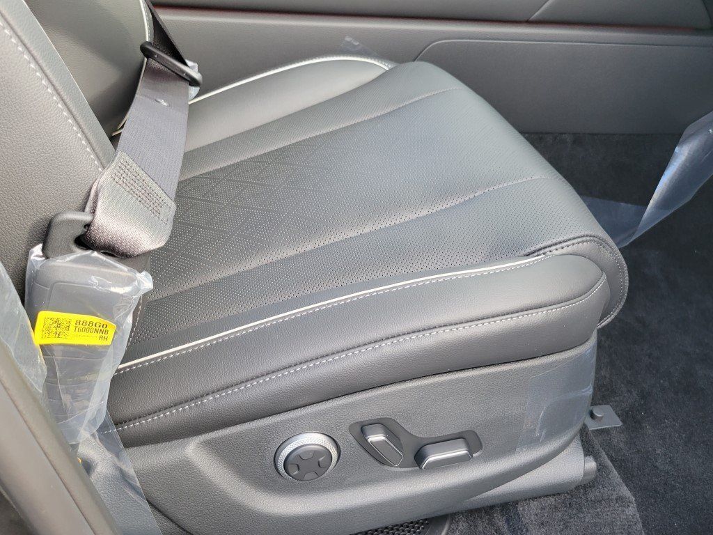 2026 Genesis GV80 2.5T Advanced Chantilly VA