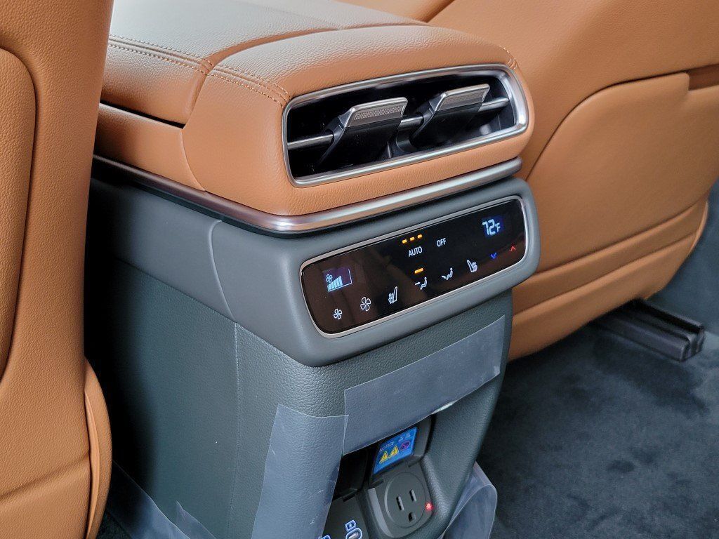 2026 Genesis GV80 2.5T Prestige Chantilly VA