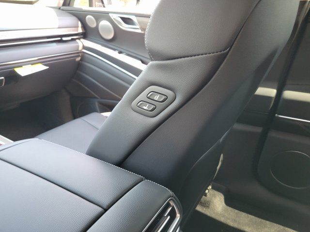 2026 Genesis GV80 2.5T Prestige Chantilly VA