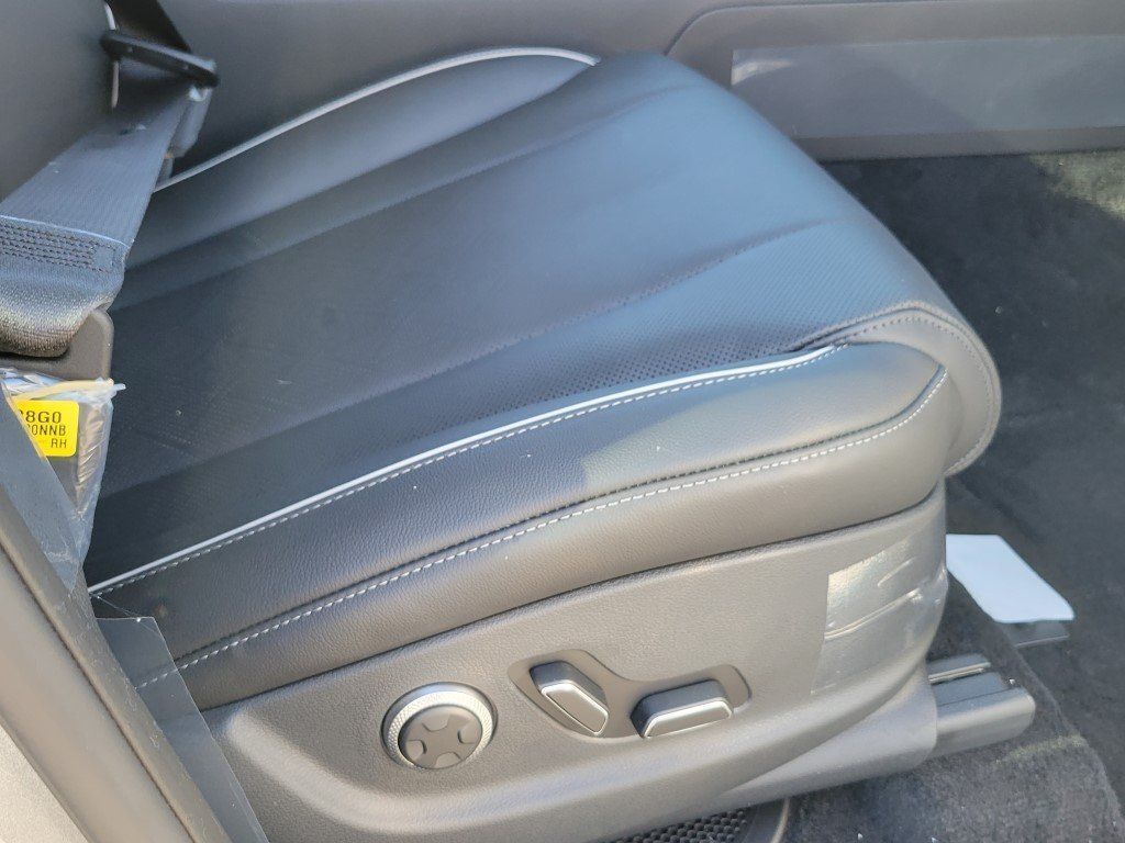 2026 Genesis GV80 2.5T Prestige Chantilly VA