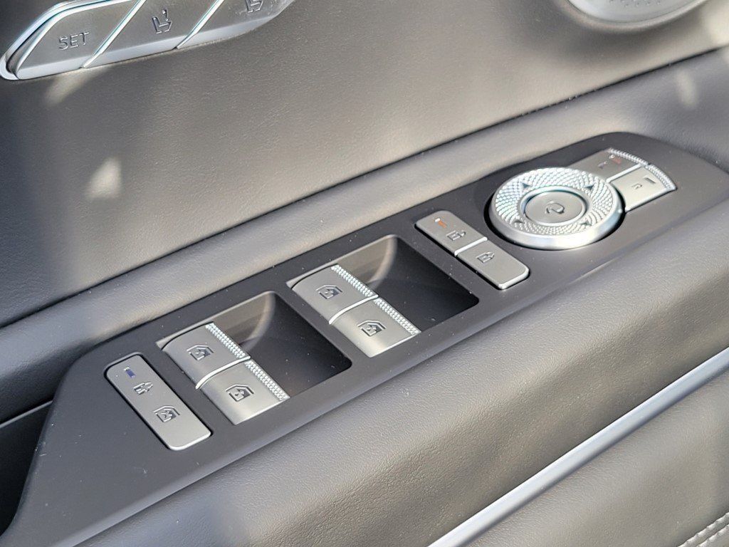 2026 Genesis GV80 2.5T Prestige Chantilly VA