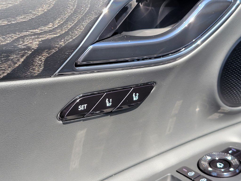 2026 Genesis GV80 3.5T Prestige Black Chantilly VA