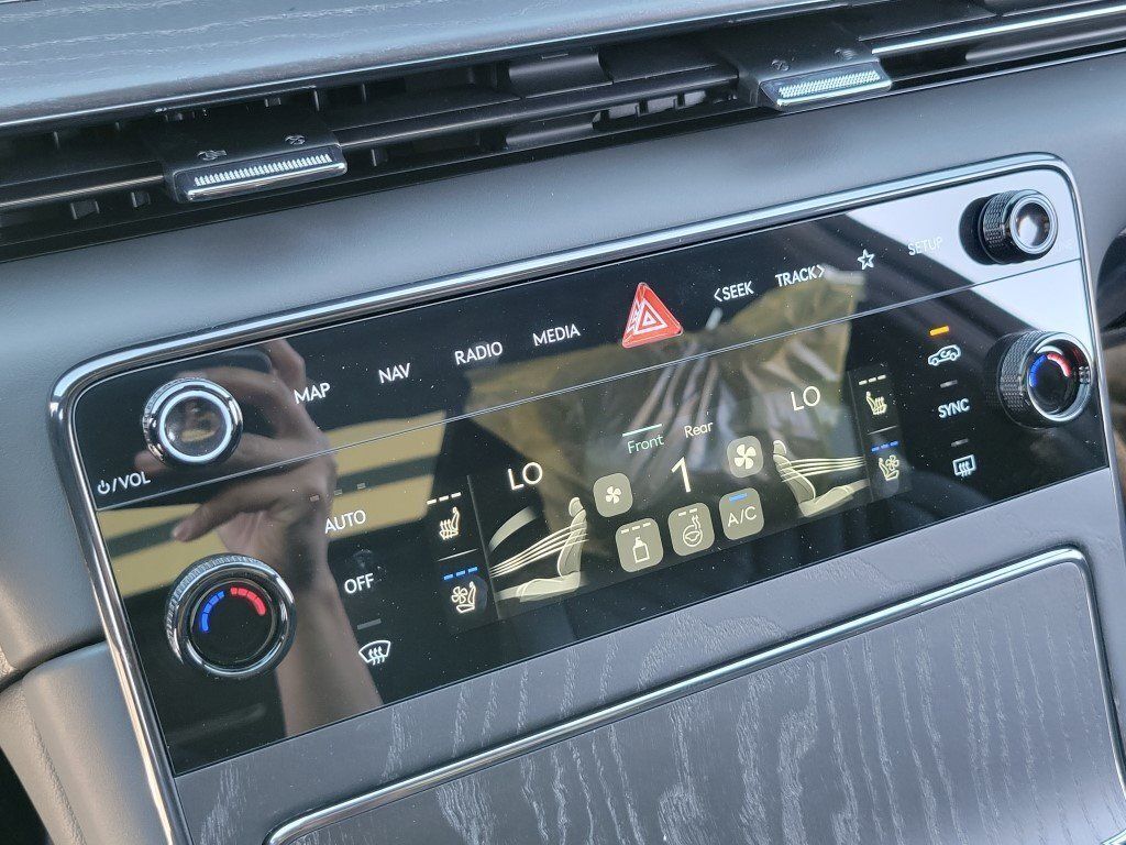 2026 Genesis GV80 3.5T Prestige Black Chantilly VA