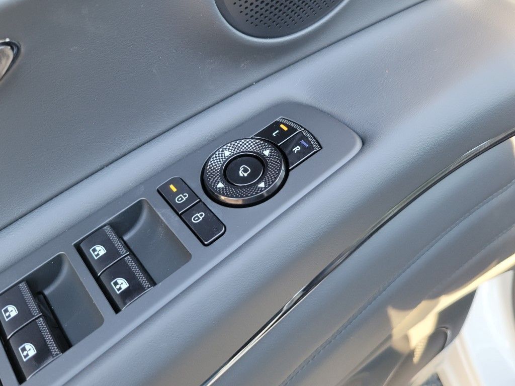 2026 Genesis GV80 3.5T Prestige Black Chantilly VA