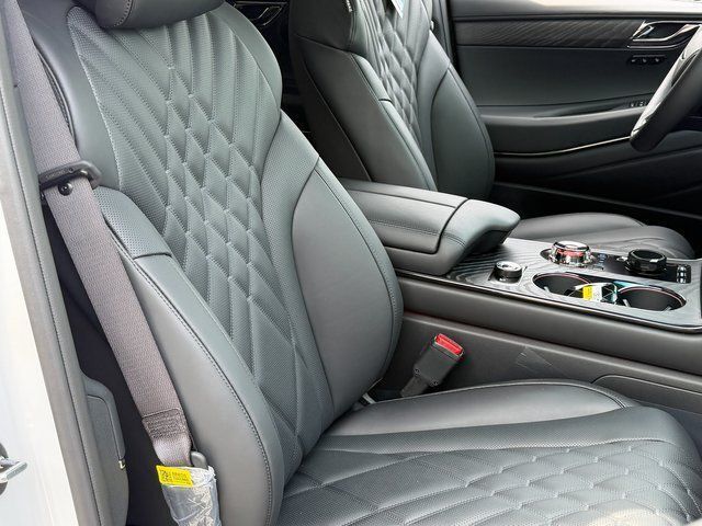 2026 Genesis GV80 3.5T Prestige Black Chantilly VA
