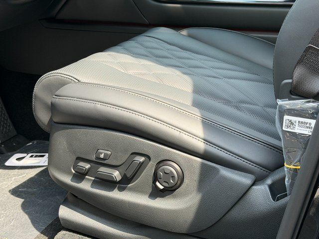 2026 Genesis GV80 3.5T Prestige Black Chantilly VA