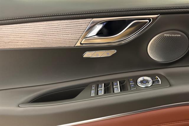 2026 Genesis GV80 Prestige