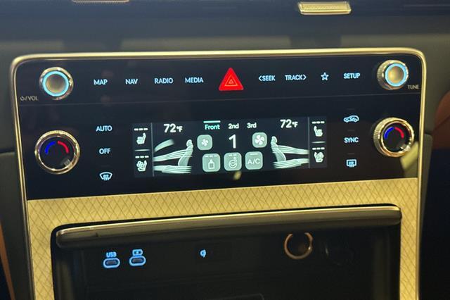 2026 Genesis GV80 Prestige
