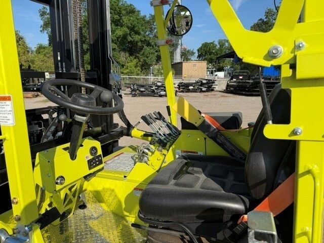 2026 Hino L SERIES / L6 Babco 22' Aluminum Flatbed Truck w/ 4K Donkey Forklift Tampa FL