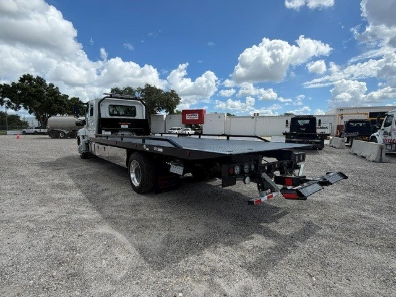 2026 Hino L SERIES / L6 Jerr-Dan 22' XLP Rollback Car Carrier Truck